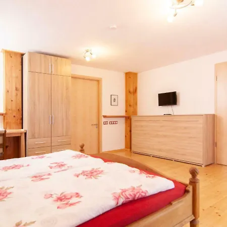 Haus Wildstein.3 *